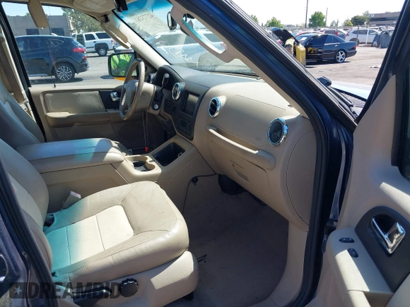 2005 Ford Expedition Eddie Bauer with VIN 1FMFU18565LB02229, listed as a IAAI auction lot 42773283 with 184,065 mi miles and . Bid and sale history available at DreamBid. Image 5.