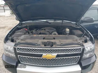 2012 Chevrolet Suburban LT with VIN 1GNSKJE71CR256394, listed as a IAAI auction lot 42689527 with 177,910 mi miles and . Bid and sale history available at DreamBid. Image 10.