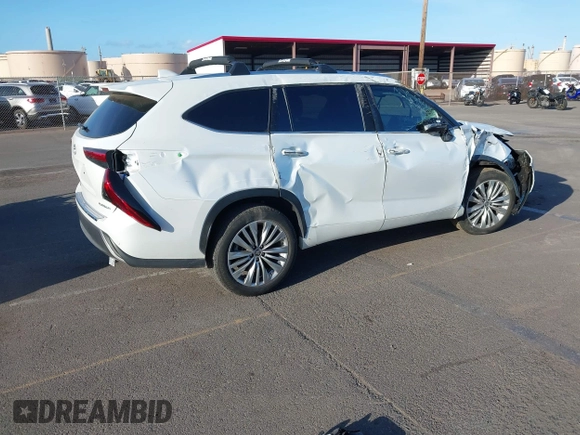 2023 Toyota Highlander L with VIN 5TDKDRAH8PS009638, listed as a IAAI auction lot 42544860 with Not provided miles and . Bid and sale history available at DreamBid. Image 4.