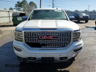 2017 GMC Sierra 1500 Denali with VIN 3GTU2PEJ3HG128374, listed as a Copart auction lot 47121155 with 214,373 mi miles and Salvage Title. Bid and sale history available at DreamBid. Image 5.