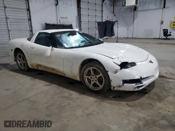 2002 Chevrolet Corvette with VIN 1G1YY22G325125574, listed as a Copart auction lot 87064914 with 0 mi miles and Salvage Title. Bid and sale history available at carsss.com. Image 4.