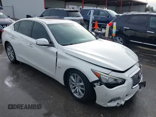 2016 Infiniti Q50 3.0t Premium with VIN JN1EV7AP0GM302163, listed as a IAAI auction lot 41321971 with 107,134 mi miles. Bid and sale history available at carsss.com. Image 1.