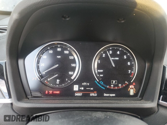 2022 BMW X1 sDrive28i with VIN WBXJG7C07N5U58359, listed as a Copart auction lot 86908624 with 34,557 mi miles and Salvage Title. Bid and sale history available at carsss.com. Image 9.