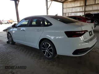 2023 Volkswagen Jetta Sport z VIN 3VWBM7BU1PM004990, wystawiony jako Copart lot #58820535 z przebiegiem 58 070 mil mil oraz Czysty tytuł • Clean title. Historia ofert i sprzedaży dostępna na DreamBid. Obrazek 2.