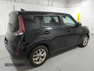 2023 Kia Soul LX with VIN KNDJ23AU8P7869481, listed as a Copart auction lot 53986855 with 65,109 mi miles and Clean Title. Bid and sale history available at carsss.com. Image 3.