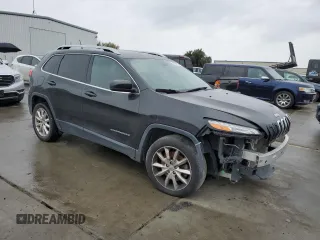 2016 Jeep Cherokee Limited with VIN 1C4PJLDB6GW362088, listed as a Copart auction lot 82059314 with 183,161 mi miles and Clean Title. Bid and sale history available at carsss.com. Image 4.