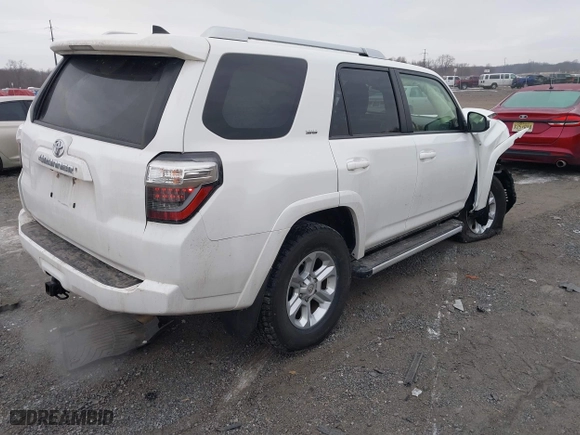 2017 Toyota 4Runner SR5 with VIN JTEBU5JR0H5451303, listed as a IAAI auction lot 41351962 with 68,872 mi miles. Bid and sale history available at carsss.com. Image 4.