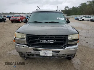 2002 GMC Yukon XL SLT with VIN 3GKEC16ZX2G194838, listed as a Copart auction lot 41513265 with 306,089 mi miles and Salvage Title. Bid and sale history available at carsss.com. Image 5.