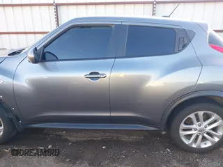2014 Nissan Juke S with VIN JN8AF5MV1ET480257, listed as a IAAI auction lot 40858753 with 135,753 mi miles. Bid and sale history available at carsss.com. Image 14.