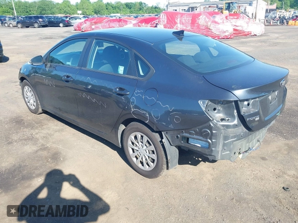 2019 Kia Forte LXS z VIN 3KPF24AD0KE087972, wystawiony jako IAAI lot #42252390 z przebiegiem 118 537 mil mil oraz . Historia ofert i sprzedaży dostępna na DreamBid. Obrazek 3.
