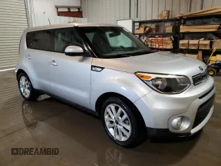 2018 Kia Soul + with VIN KNDJP3A50J7511566, listed as a Copart auction lot 77172184 with 112,858 mi miles and Clean Title. Bid and sale history available at carsss.com. Image 4.