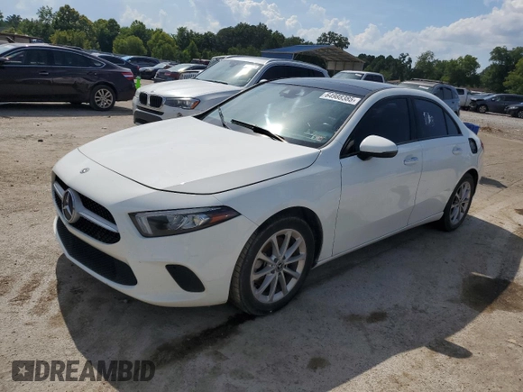 2019 Mercedes-Benz A 220 z VIN WDD3G4EB6KW001346, wystawiony jako Copart lot #64988385 z przebiegiem Nie podano mil oraz Czysty tytuł • Clean title. Historia ofert i sprzedaży dostępna na DreamBid. Obrazek 1.