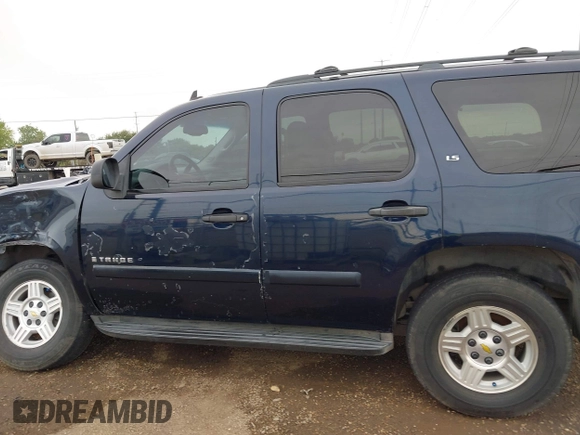 2008 Chevrolet Tahoe LS with VIN 1GNFC13C78R132796, listed as a IAAI auction lot 42486971 with 205,225 mi miles and . Bid and sale history available at DreamBid. Image 14.