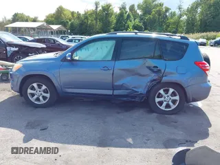 2011 Toyota RAV4 Ltd with VIN 2T3DK4DV6BW054846, listed as a IAAI auction lot 37560883 with 122,983 mi miles. Bid and sale history available at carsss.com. Image 14.