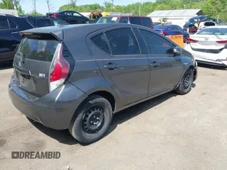 2015 Toyota Prius One z VIN JTDKDTB35F1107411, wystawiony jako IAAI lot #42159414 z przebiegiem 122 258 mil mil oraz . Historia ofert i sprzedaży dostępna na DreamBid. Obrazek 4.