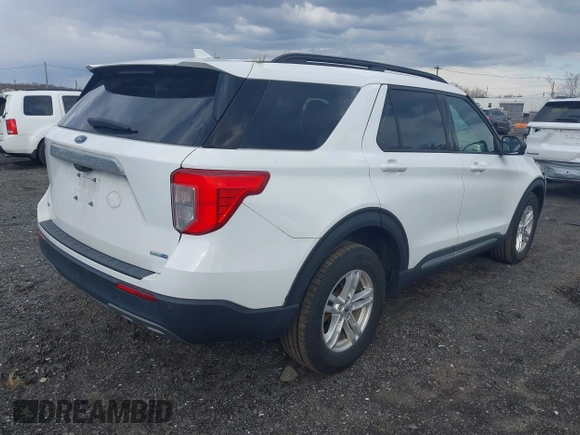 2020 Ford Explorer XLT z VIN 1FMSK8DH1LGA99484, wystawiony jako IAAI lot #41888238 z przebiegiem 51 946 mil mil oraz . Historia ofert i sprzedaży dostępna na DreamBid. Obrazek 4.