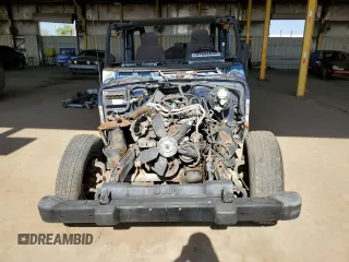 2005 Jeep Wrangler Unlimited с VIN 1J4FA44S65P376026, выставлен на аукционе Copart как лот 57692645 с пробегом Не указан миль и Чистый • Clean title. История ставок и продаж доступна на DreamBid. Изображение 5.