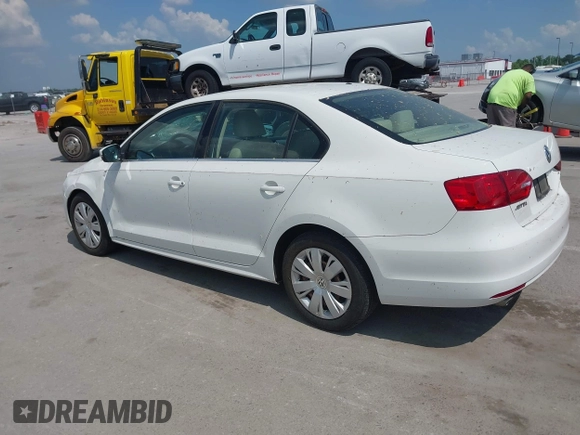2013 Volkswagen Jetta SE z VIN 3VWDX7AJXDM297095, wystawiony jako IAAI lot #42664873 z przebiegiem 69 061 mil mil oraz . Historia ofert i sprzedaży dostępna na DreamBid. Obrazek 3.