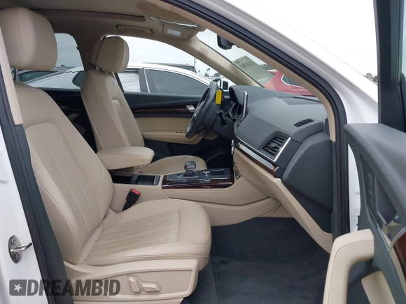 2018 Audi Q5 Prestige with VIN WA1CNAFY8J2198974, listed as a IAAI auction lot 42101083 with 41,687 mi miles and . Bid and sale history available at DreamBid. Image 5.