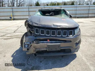 2018 Jeep Compass Latitude с VIN 3C4NJDBB8JT179546, выставлен на аукционе Copart как лот 53488785 с пробегом 67 033 миль миль и Списание • Salvage title. История ставок и продаж доступна на DreamBid. Изображение 5.