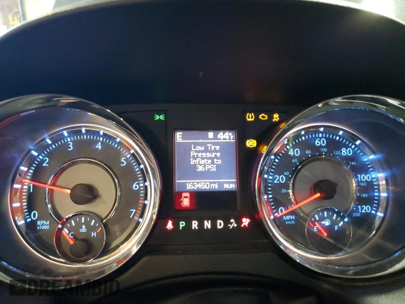 2015 Chrysler Town & Country Touring with VIN 2C4RC1BG5FR553630, listed as a Copart auction lot 54917685 with 163,450 mi miles and Clean Title. Bid and sale history available at carsss.com. Image 9.