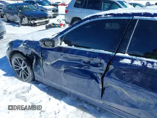 2019 BMW 3 Series 330i xDrive with VIN WBA5R7C59KAJ82495, listed as a IAAI auction lot 41597332 with 79,192 mi miles. Bid and sale history available at carsss.com. Image 6.