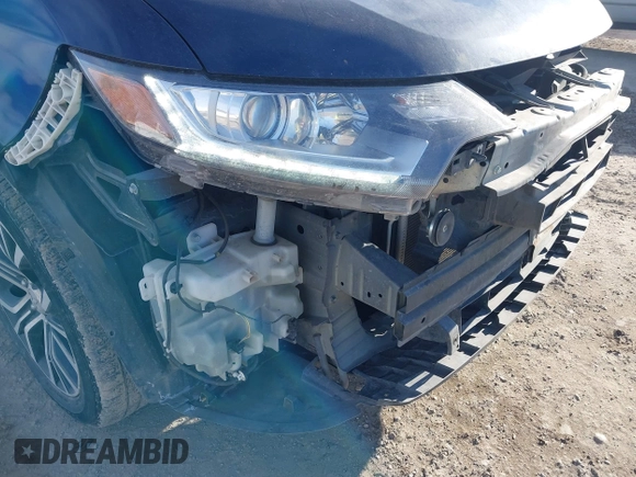 2018 Mitsubishi Outlander ES z VIN JA4AZ3A35JZ058407, wystawiony jako IAAI lot #41428922 z przebiegiem 141 701 mil mil oraz . Historia ofert i sprzedaży dostępna na DreamBid. Obrazek 19.