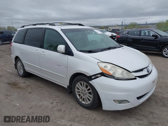 2007 Toyota Sienna XLE with VIN 5TDZK22C57S081282, listed as a IAAI auction lot 42154188 with 245,815 mi miles. Bid and sale history available at carsss.com. Image 1.