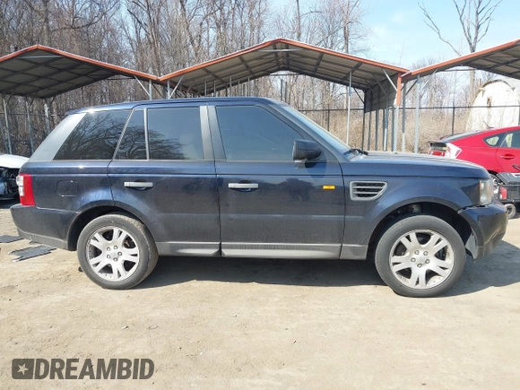 2006 Land Rover Range Rover Sport HSE with VIN SALSF25466A902517, listed as a IAAI auction lot 41722213 with 148,277 mi miles and . Bid and sale history available at DreamBid. Image 14.
