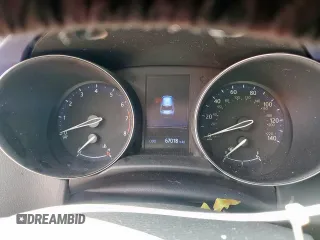 2020 Toyota C-HR LE z VIN NMTKHMBX4LR118586, wystawiony jako Copart lot #59542645 z przebiegiem 67 018 mil mil oraz Szkoda całkowita • Salvage title. Historia ofert i sprzedaży dostępna na DreamBid. Obrazek 9.