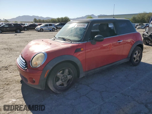 2010 MINI Hardtop с VIN WMWMF3C59ATZ64473, выставлен на аукционе Copart как лот 56569095 с пробегом 104 146 миль миль и Списание • Salvage title. История ставок и продаж доступна на DreamBid. Изображение 1.