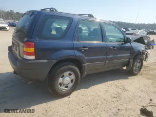 2003 Ford Escape XLS Popular with VIN 1FMYU92133KC05088, listed as a Copart auction lot 46972905 with 176,497 mi miles and Salvage Title. Bid and sale history available at carsss.com. Image 3.