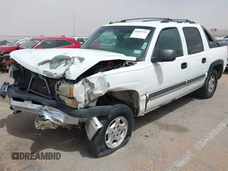 2004 Chevrolet Avalanche with VIN 3GNEC12T84G231196, listed as a IAAI auction lot 41933711 with 275,095 mi miles. Bid and sale history available at carsss.com. Image 18.