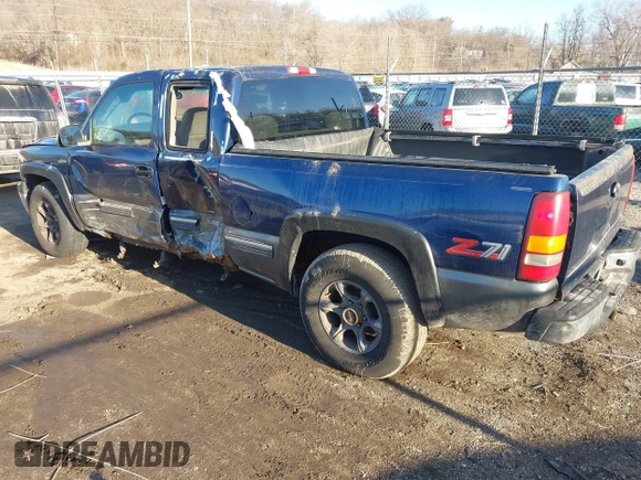 2000 Chevrolet Silverado 1500 LS with VIN 2GCEK19T8Y1253263, listed as a IAAI auction lot 41753116 with 174,610 mi miles. Bid and sale history available at carsss.com. Image 3.