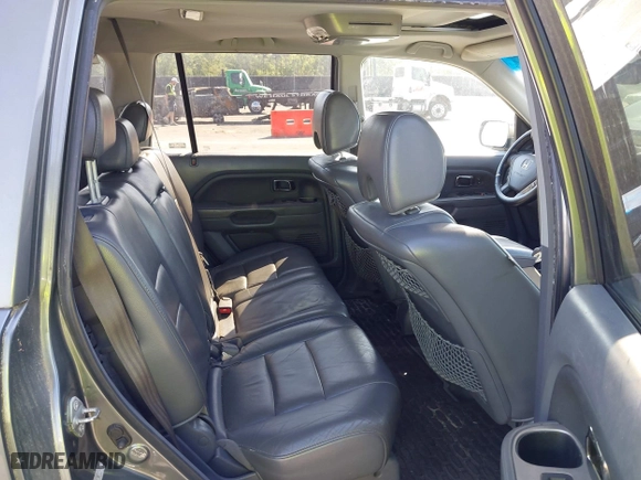 2008 Honda Pilot EX-L with VIN 5FNYF18598B057446, listed as a IAAI auction lot 42063418 with 181,749 mi miles. Bid and sale history available at carsss.com. Image 8.