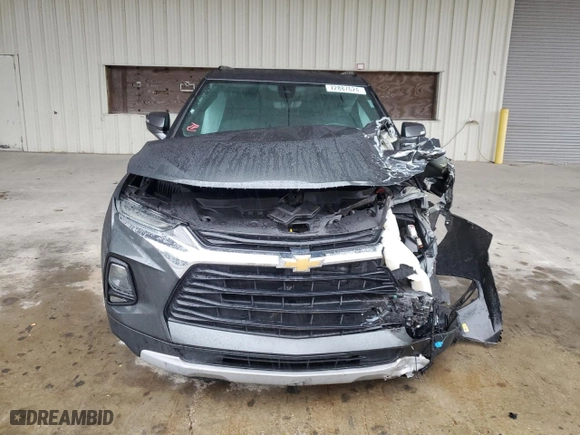 2019 Chevrolet Blazer with VIN 3GNKBHRS2KS692027, listed as a Copart auction lot 72887624 with 101,737 mi miles and Salvage Title. Bid and sale history available at carsss.com. Image 5.