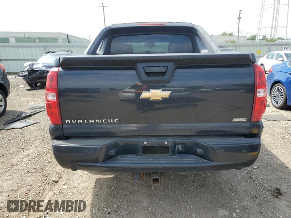 2007 Chevrolet Avalanche 3LT z VIN 3GNFK12307G322099, wystawiony jako Copart lot #57363775 z przebiegiem 249 515 mil mil oraz Czysty tytuł • Clean title. Historia ofert i sprzedaży dostępna na DreamBid. Obrazek 6.