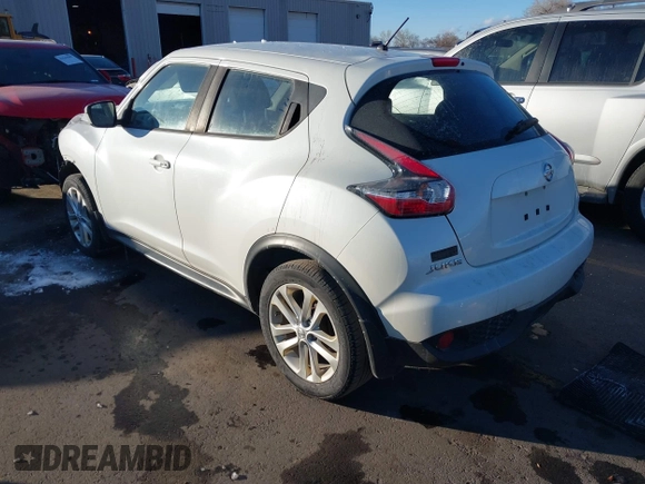 2015 Nissan Juke SV with VIN JN8AF5MVXFT563946, listed as a IAAI auction lot 41561323 with 122,195 mi miles and . Bid and sale history available at DreamBid. Image 3.