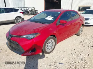2018 Toyota Corolla L z VIN 5YFBURHE9JP790181, wystawiony jako IAAI lot #41982399 z przebiegiem 79 536 mil mil oraz . Historia ofert i sprzedaży dostępna na DreamBid. Obrazek 17.