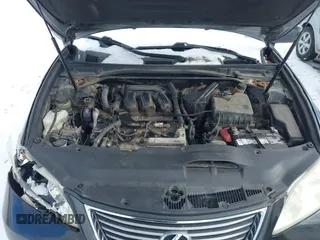 2007 Lexus ES 330 z VIN JTHBJ46G272025707, wystawiony jako IAAI lot #41251337 z przebiegiem 239 390 mil mil oraz . Historia ofert i sprzedaży dostępna na DreamBid. Obrazek 10.