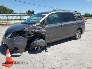 2011 Toyota Sienna LE AAS с VIN 5TDKK3DC4BS046973, выставлен на аукционе Copart как лот 58083875 с пробегом 322 399 миль миль и Списание • Salvage title. История ставок и продаж доступна на DreamBid. Изображение 1.