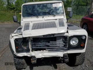 1996 Land Rover Defender с VIN SALLDHM68TA991998, выставлен на аукционе Copart как лот 57596025 с пробегом 150 656 миль миль и Списание • Salvage title. История ставок и продаж доступна на DreamBid. Изображение 5.