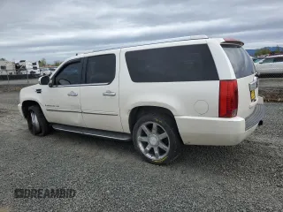 2007 Cadillac Escalade ESV с VIN 1GYFK66857R397953, выставлен на аукционе Copart как лот 51764025 с пробегом 174 291 миль миль и Списание • Salvage title. История ставок и продаж доступна на DreamBid. Изображение 2.