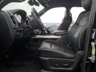 2019 Ram 2500 Laramie with VIN 3C6UR5NL8KG588291, listed as a Copart auction lot 81925344 with 100,029 mi miles and Salvage Title. Bid and sale history available at carsss.com. Image 7.
