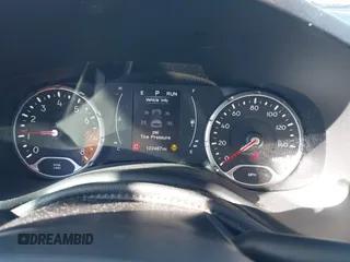 2017 Jeep Renegade Latitude with VIN ZACCJABB8HPF52446, listed as a IAAI auction lot 41406812 with 122,467 mi miles and . Bid and sale history available at DreamBid. Image 7.