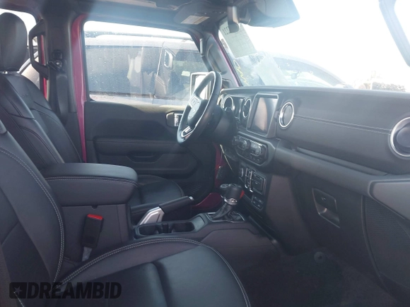 2021 Jeep Wrangler Unlimited Sahara with VIN 1C4JJXP63MW863995, listed as a IAAI auction lot 42037221 with 41,308 mi miles and . Bid and sale history available at DreamBid. Image 5.