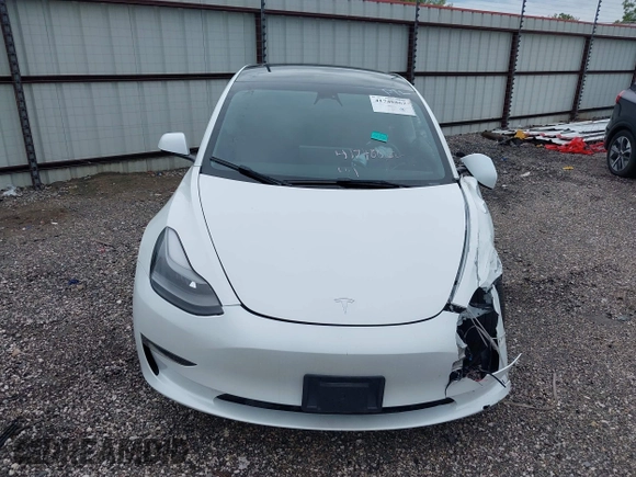 2023 Tesla Model 3 z VIN 5YJ3E1EA0PF608506, wystawiony jako IAAI lot #41748862 z przebiegiem 15 mil mil oraz . Historia ofert i sprzedaży dostępna na DreamBid. Obrazek 23.