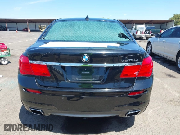 2011 BMW 7 Series 750Li с VIN WBAKB8C5XBCY64531, выставлен на аукционе IAAI как лот 42350009 с пробегом 113 893 миль миль и . История ставок и продаж доступна на DreamBid. Изображение 16.