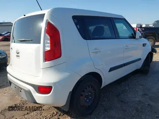 2013 Kia Soul with VIN KNDJT2A52D7760820, listed as a IAAI auction lot 41979704 with 188,265 mi miles. Bid and sale history available at carsss.com. Image 4.