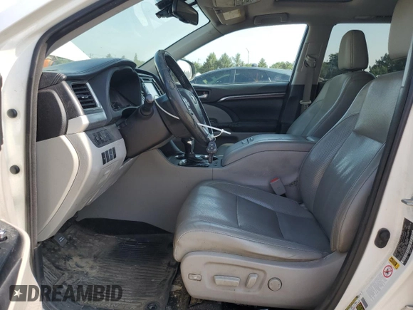 2016 Toyota Highlander Limited with VIN 5TDDCRFH1GS015446, listed as a Copart auction lot 60325195 with 273,836 mi miles and Salvage title. Bid and sale history available at DreamBid. Image 7.